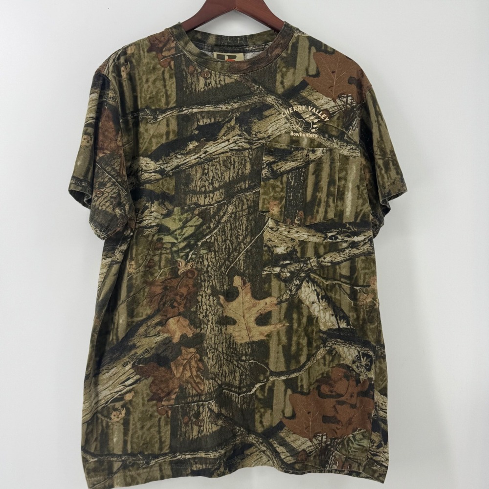 Russell Outdoors Camo Pocket T-Shirt Cherry Valley Bowhunters Big Bear Shoot L